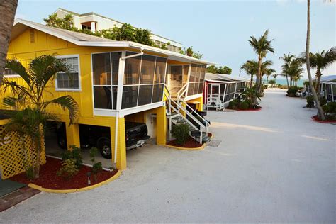 sanibel island motels and cottages.